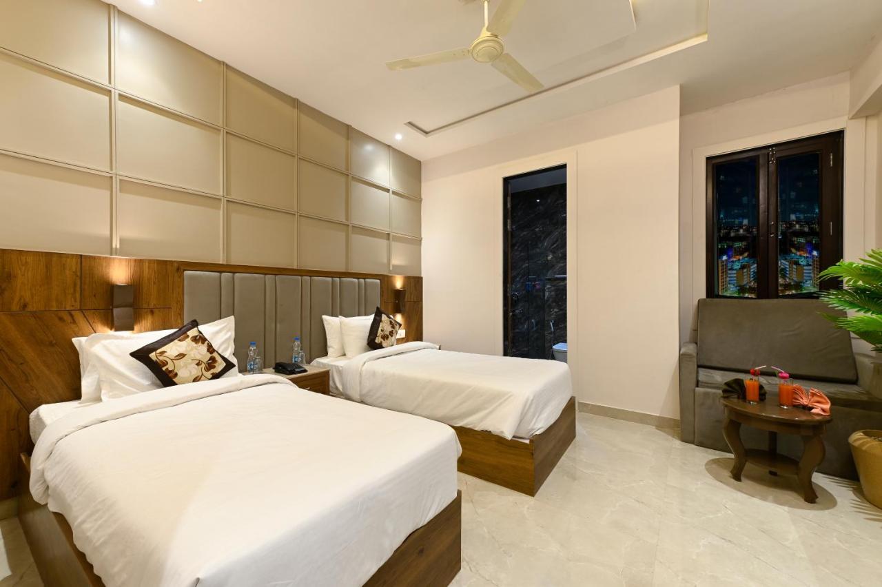 Hotel Avalon Palms Agra Agra  Eksteriør billede